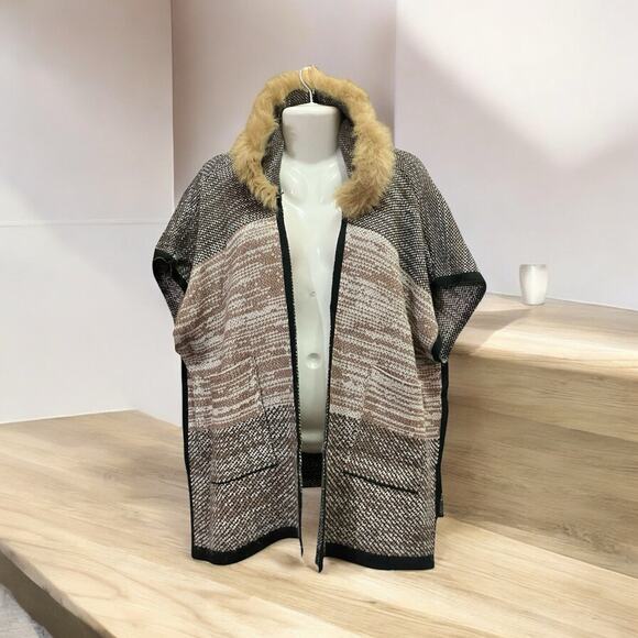 Janice Women's Tan/Black Open Front Faux Fur Collar Poncho Sweater | One Size - Picture 1 of 11